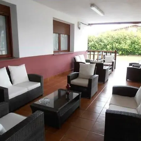 Atxispe Etxea 乡村民宿 Laukiz